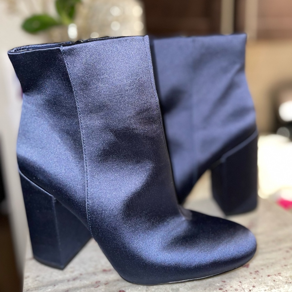 Jessica Simpson Blue Satin Booties (BRAND NEW)